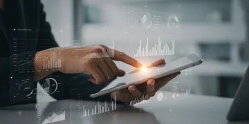 Análise de Dados para Marketing Digital: 5 métricas cruciais em 2025 Dashboard digital com gráficos e métricas de marketing para análise de dados